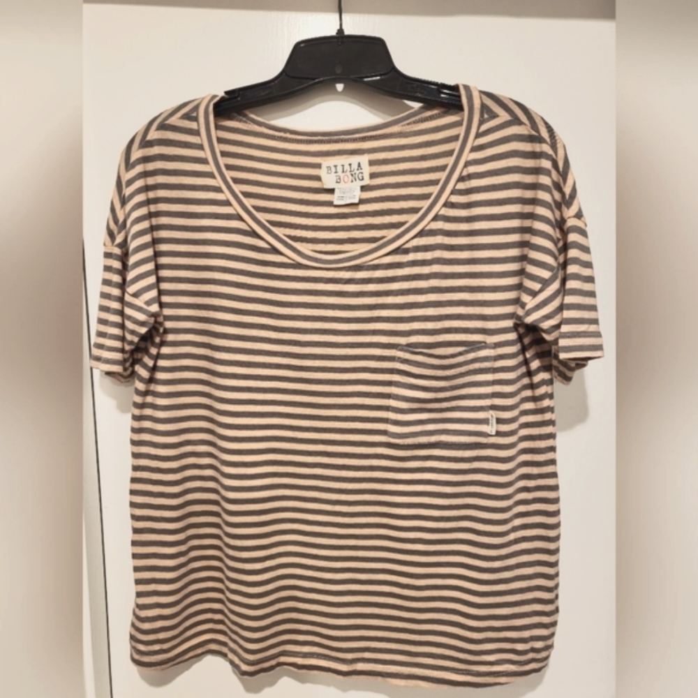 Billabong Striped Pocket Tee - Size Small